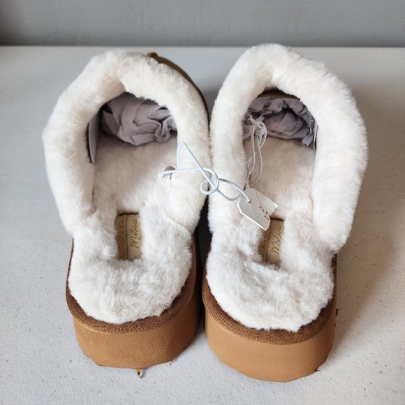 Alter'd State Slipper "NEW" - Picture 5 of 15